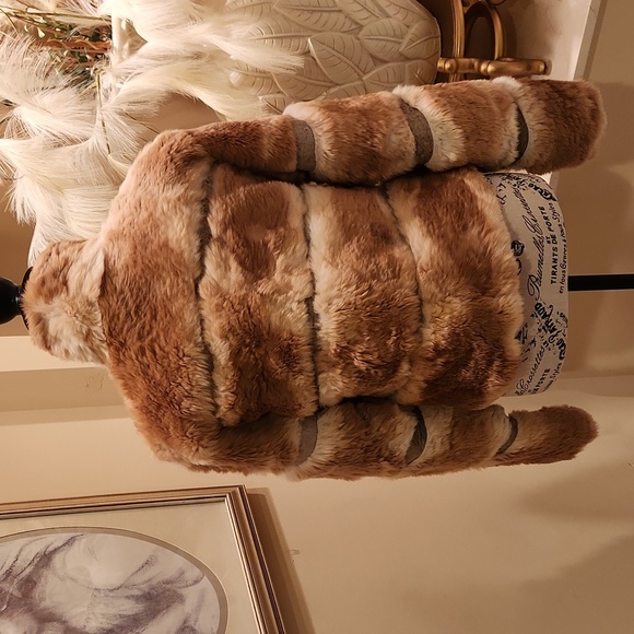 Vintage June  genuine natural rabbit fur and leather details  jacket  size M - Picture 9 of 17